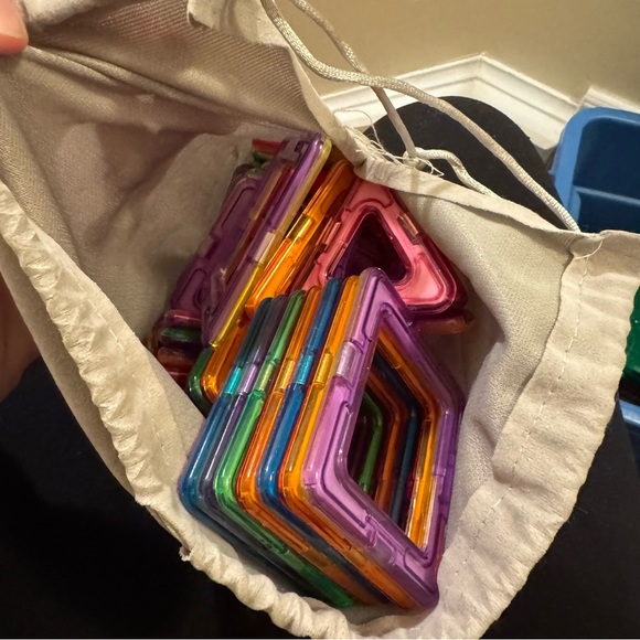 Other - Colorful Magnetic Building Tiles (64 pieces)